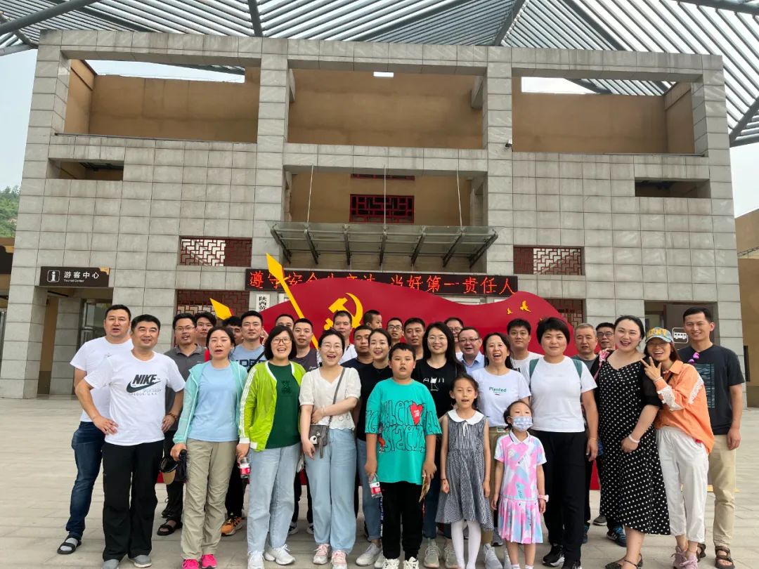 1664180576707668.jpg 1664180576707668.jpg